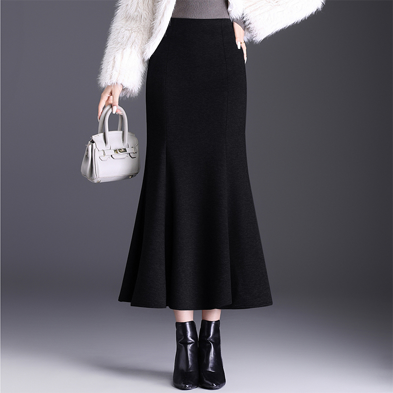 加厚毛呢鱼尾裙长款冬季2025新款保暖抗起球包臀裙修身休闲裙冬裙