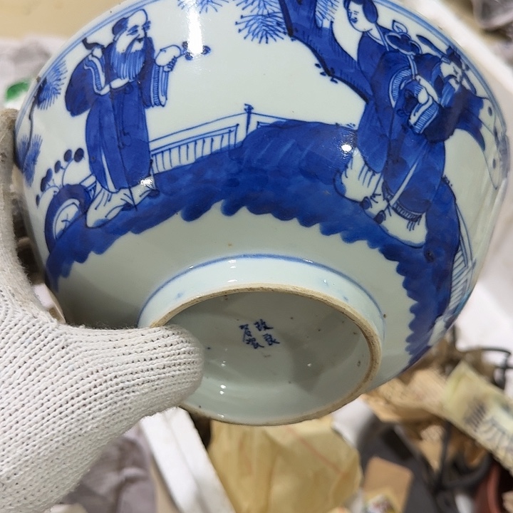 壶***满扇子吃h好好和你扭扭捏捏那女孩