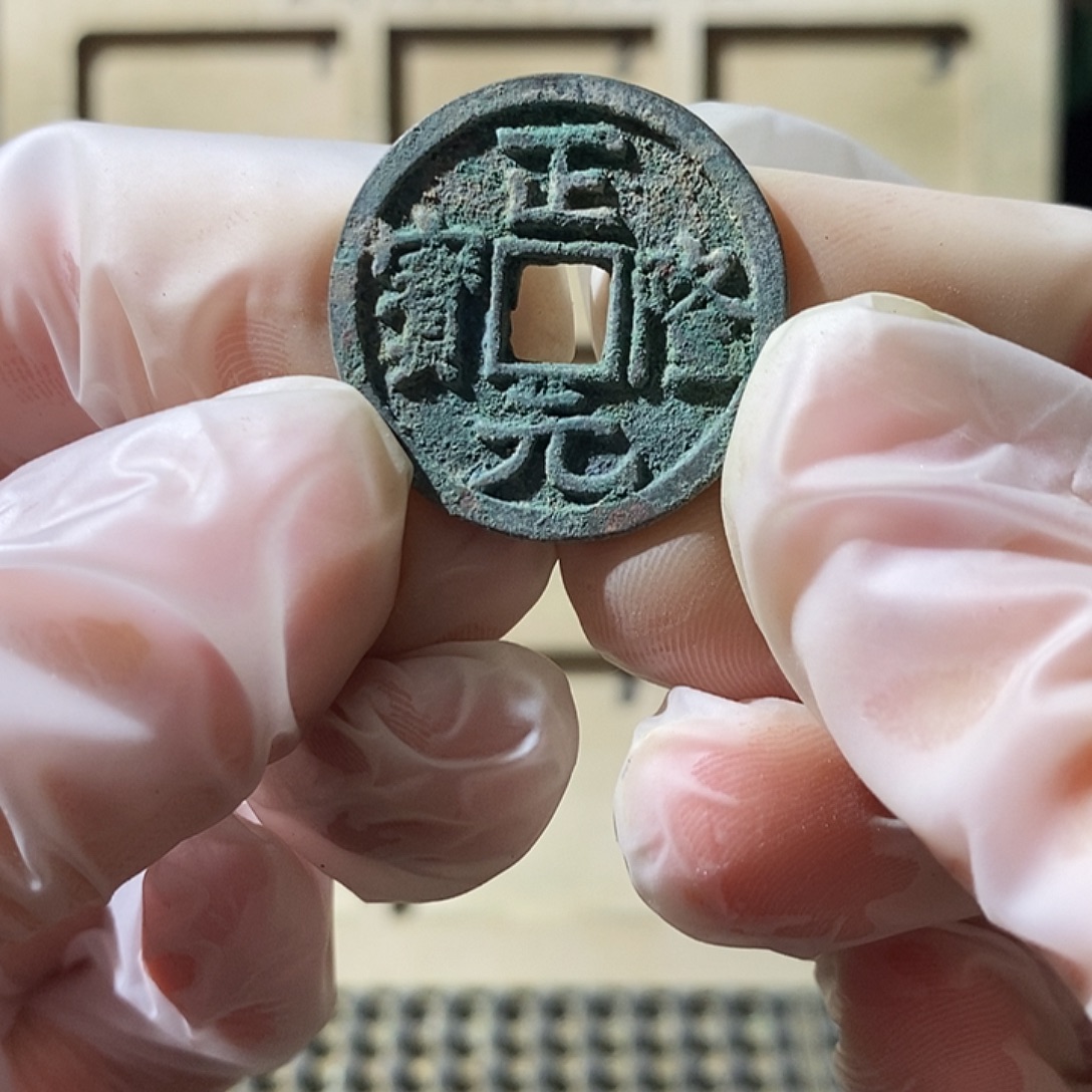 现代铜工艺品定制类钥匙扣