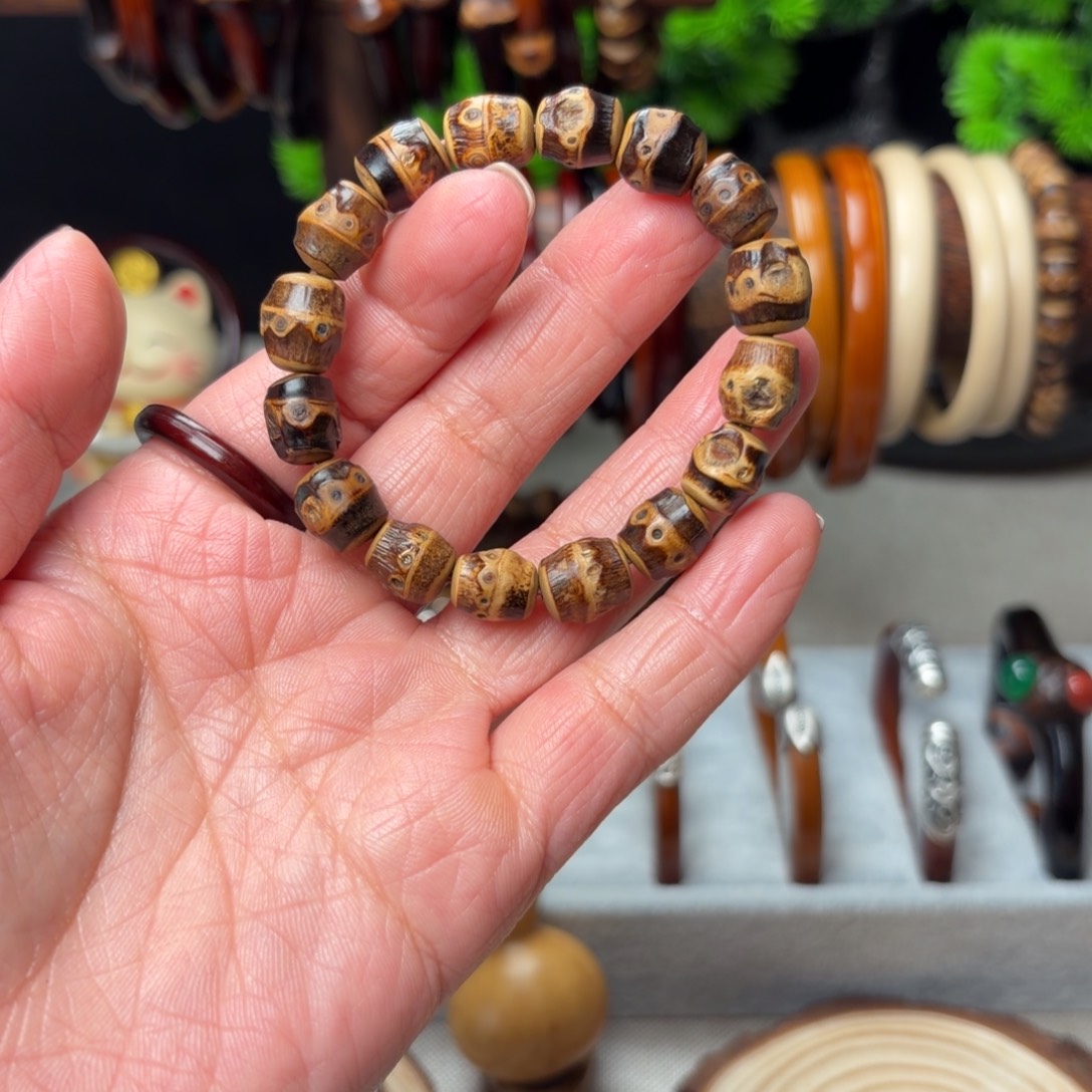 珍***勒木质非金属紫竹手串