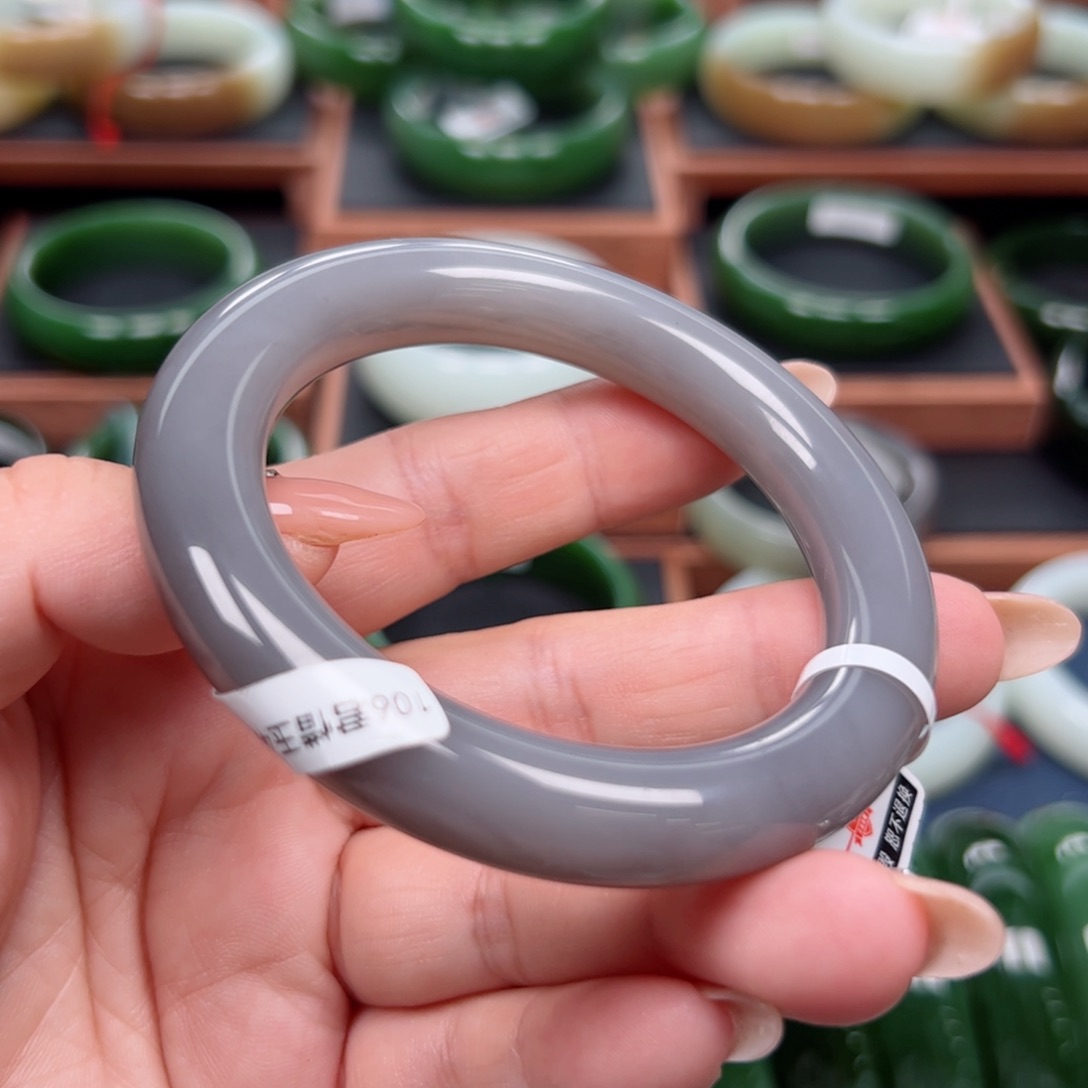 未镶嵌手镯和田玉555657圈口