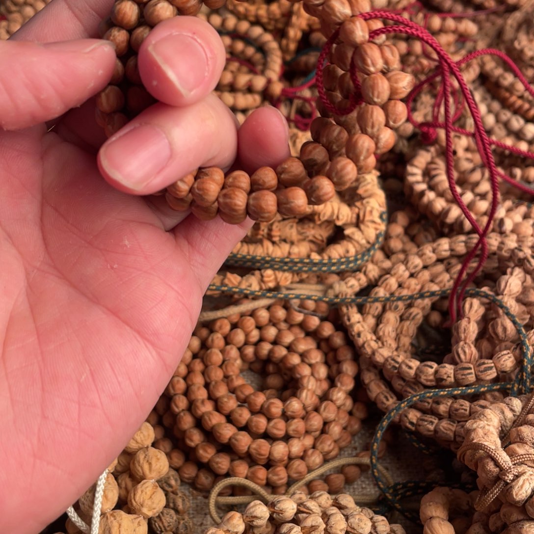 卡***0柏香籽/百香籽吊坠热振柏香籽专拍链接