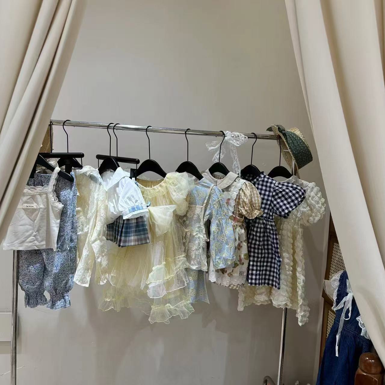 卡通动漫女中性套装休闲男童夏季女童半袖时尚圆领夏装