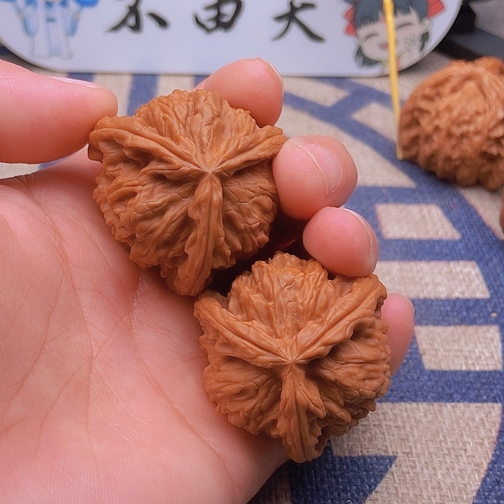 吊坠文玩核桃冫***°三棱