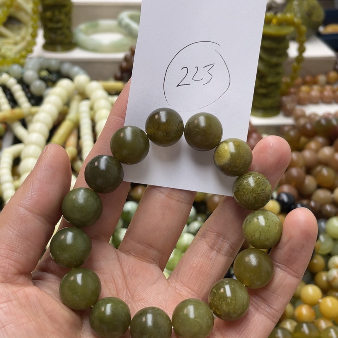 蛇纹石玉手链未镶嵌