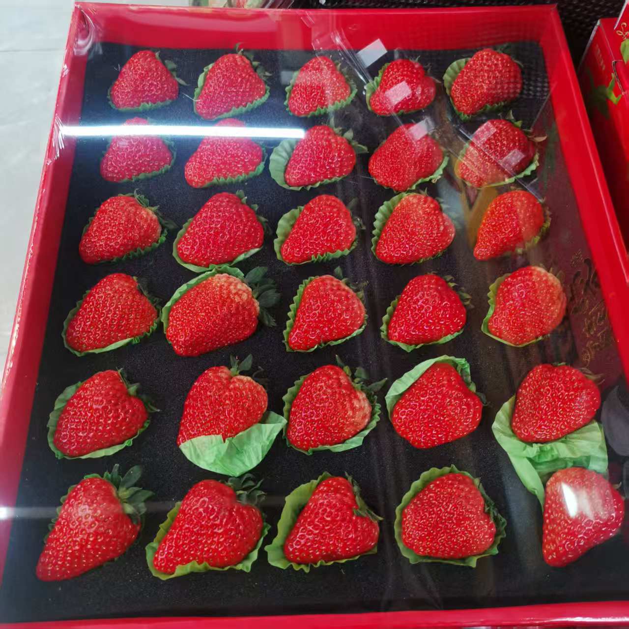 【鲜果多】大草莓礼盒