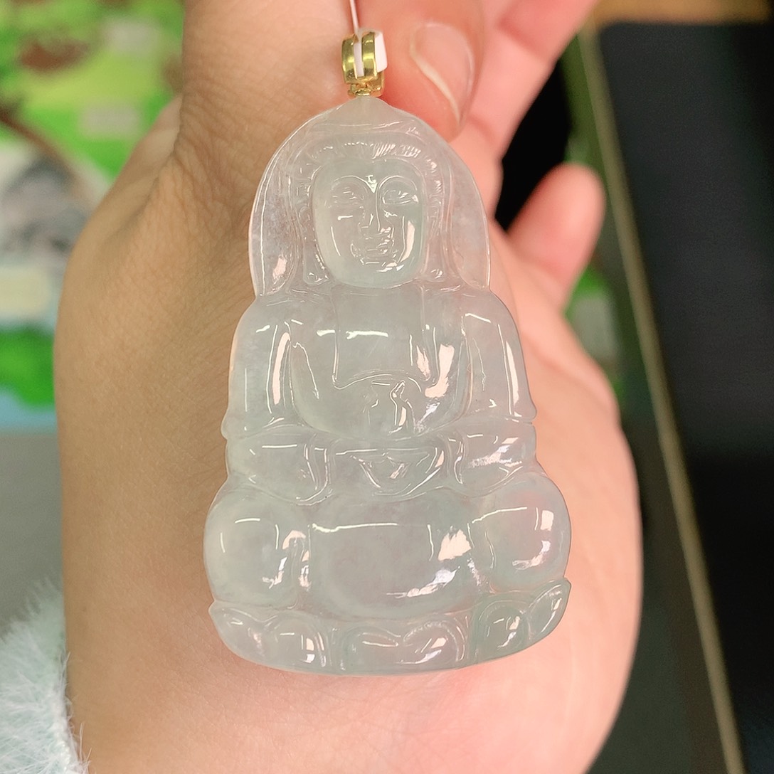 翡翠颈饰18K金镶嵌冰晴观音高51 宽31 厚5.2