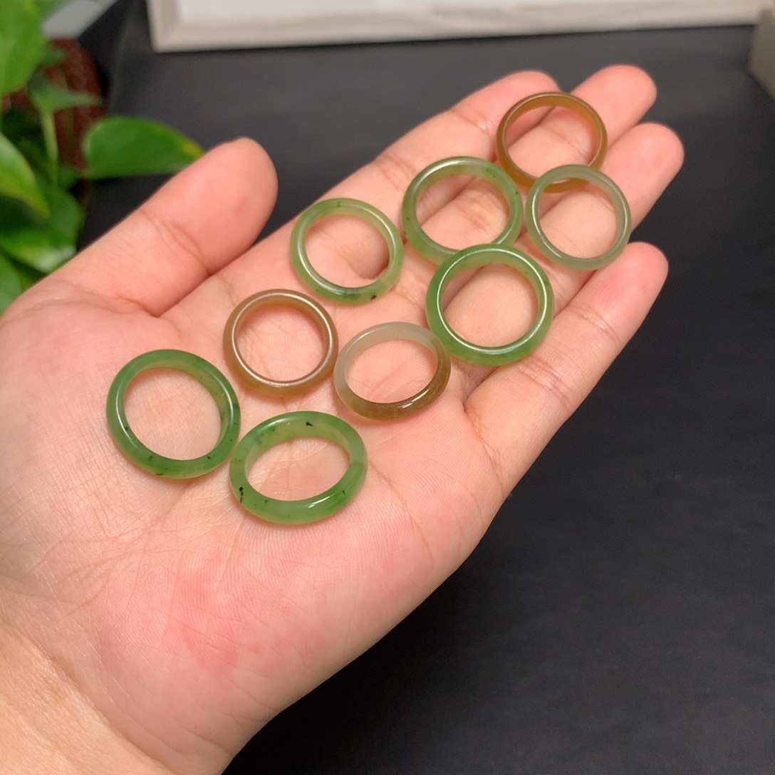 和田玉未镶嵌戒指