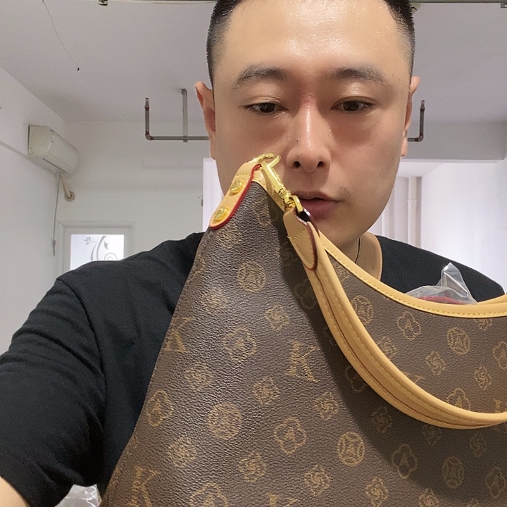 蚕丝PVC水牛皮（革）小牛皮（革）牛皮纸