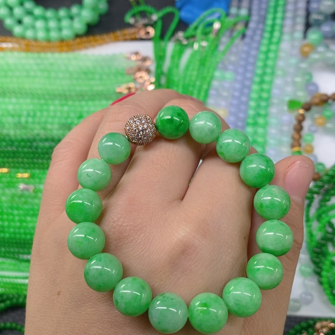 颈饰未镶嵌翡翠缅甸天然翡翠阳绿手链11