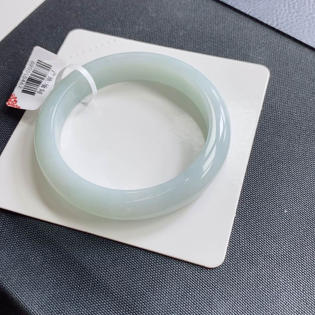 未镶嵌手镯翡翠58.5圈口