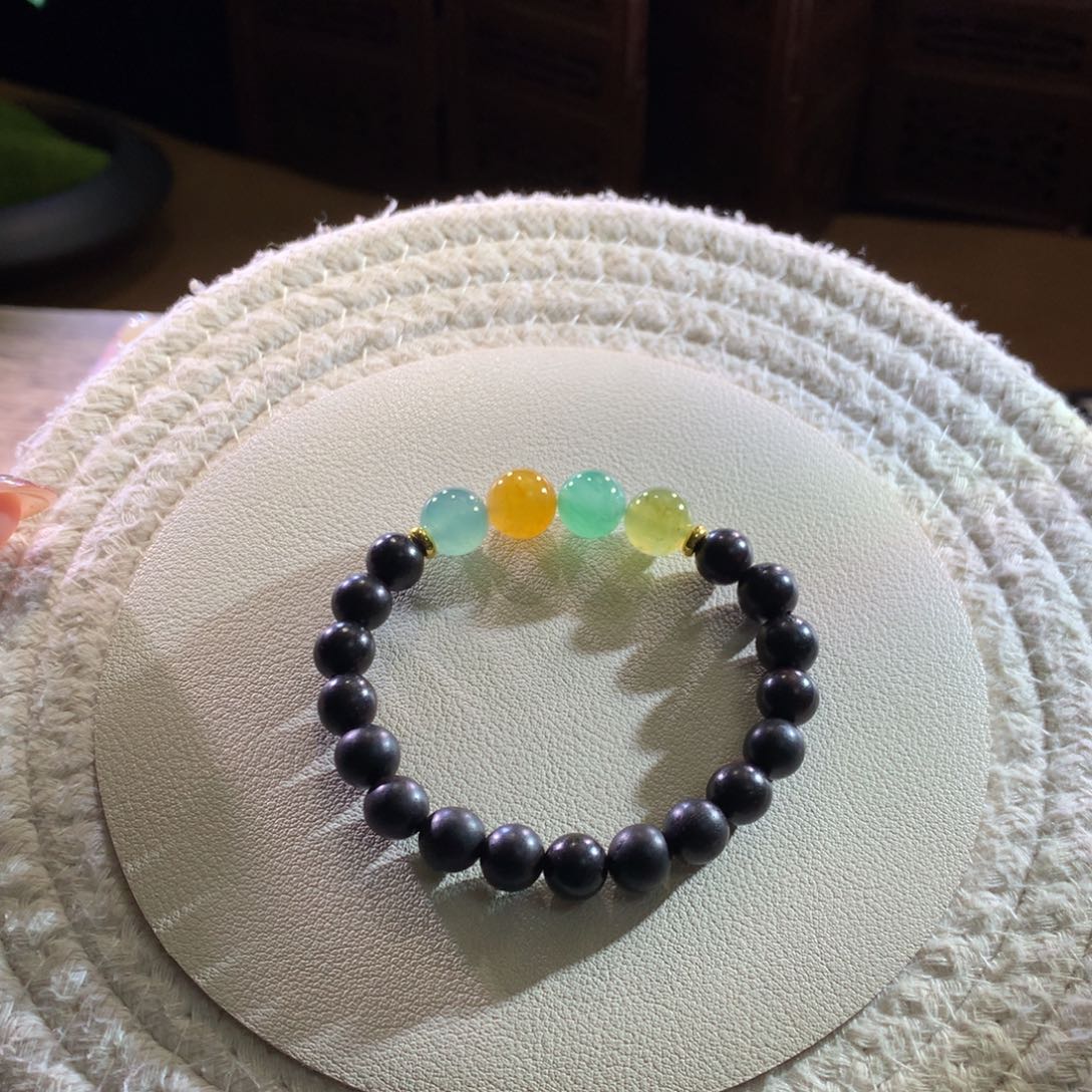 散珠翡翠天然缅a浓彩半串