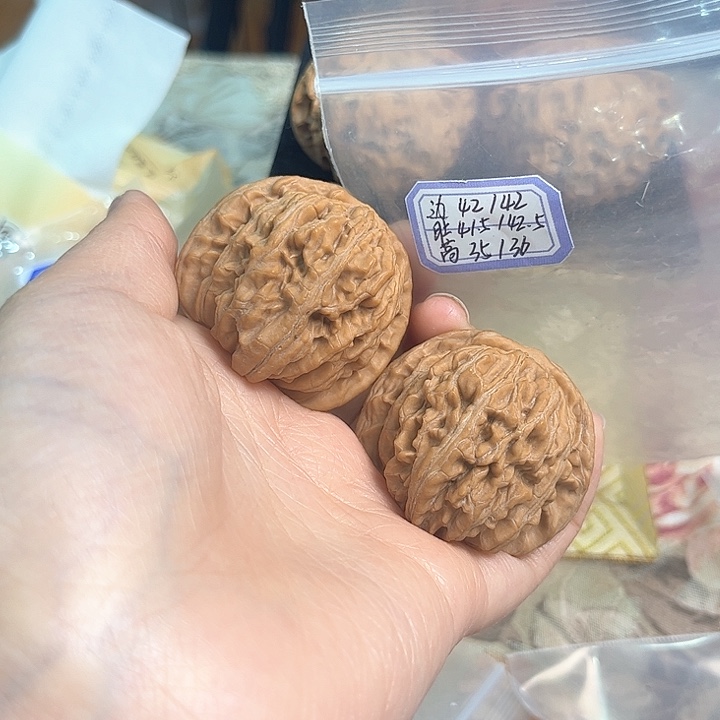 文玩核桃把件一代楼
