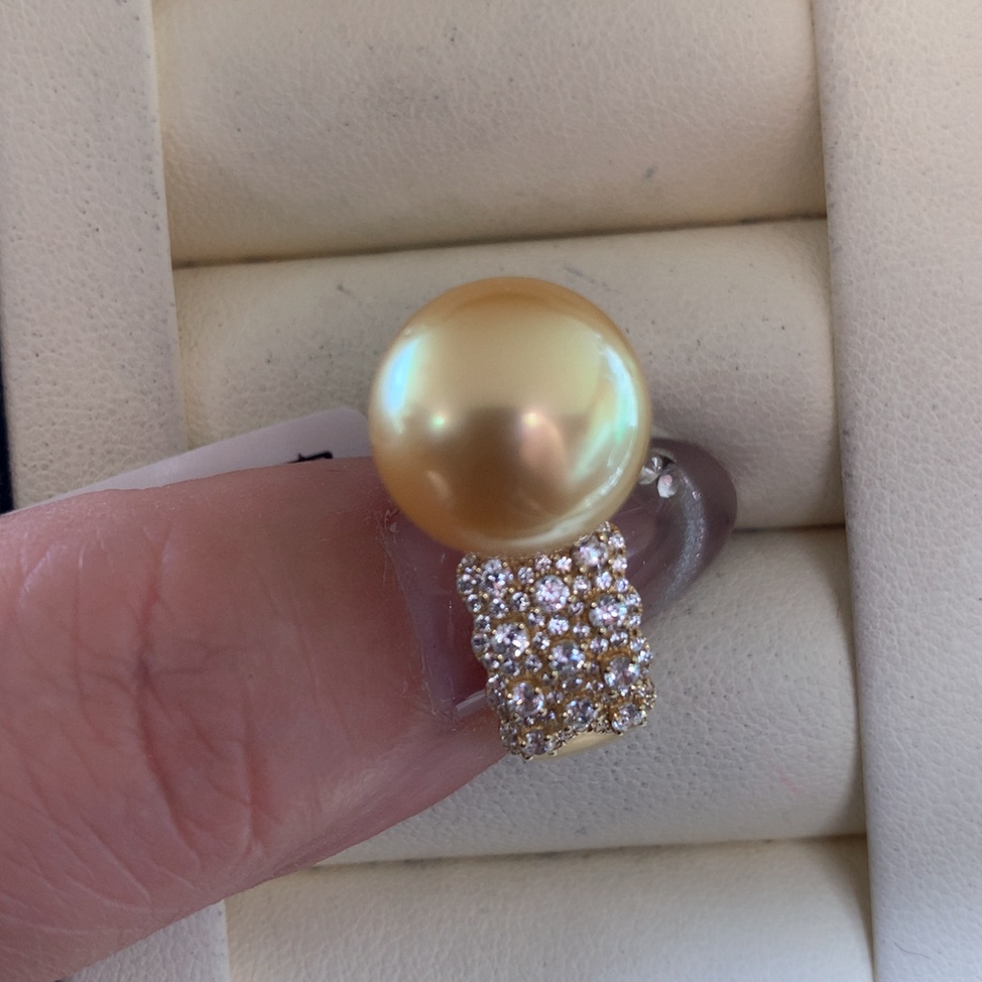 海水珍珠戒指18K金镶嵌