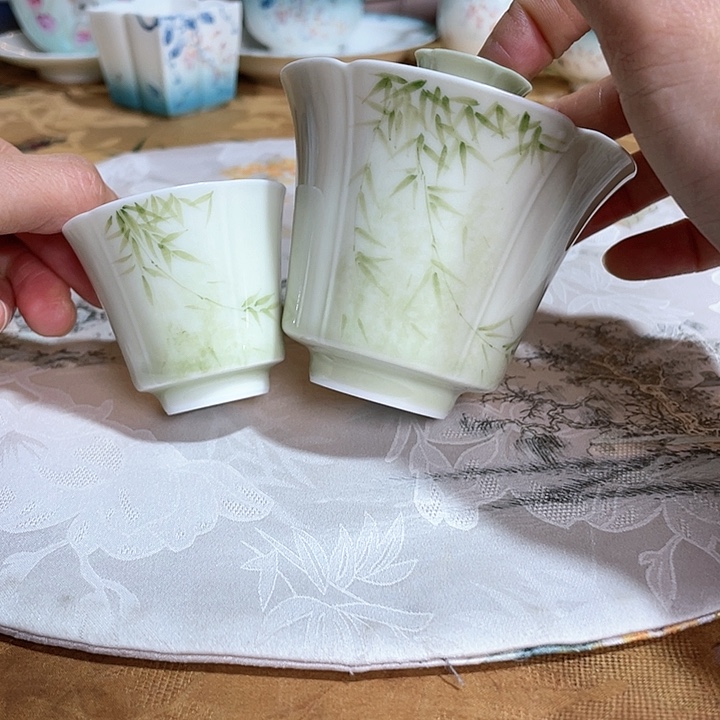 【闪购商品】瓷片小苍翠盖碗➕杯哈哈哈