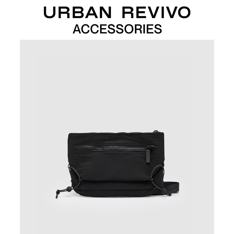 URBAN REVIVO2025秋季新款男士潮流运动感斜挎包UAJB50019