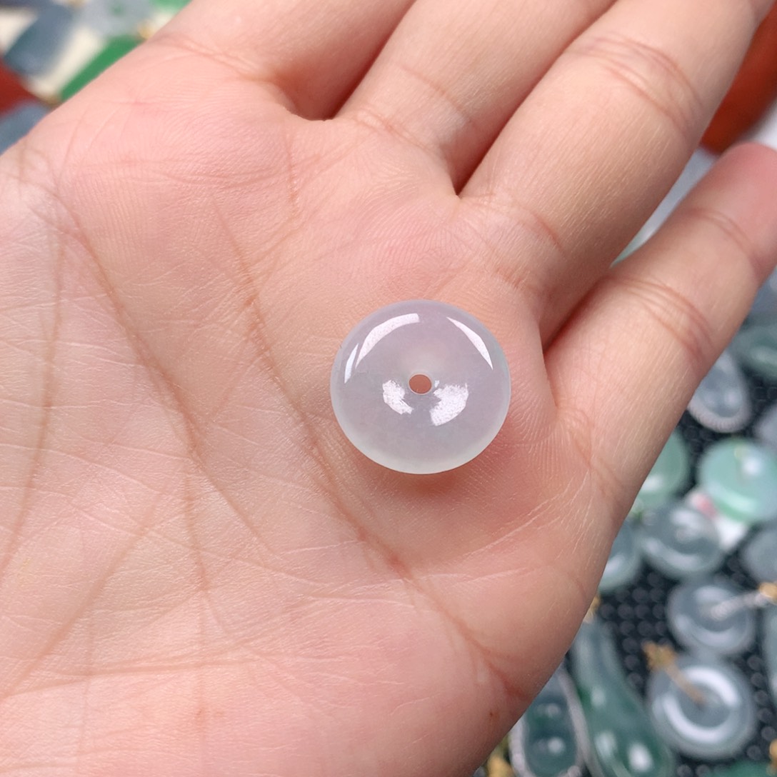 【闪购商品】翡翠吊坠(不含链)未镶嵌