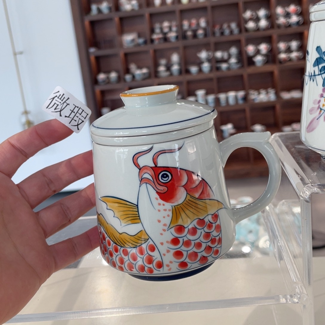 釉下手绘茶具微瑕