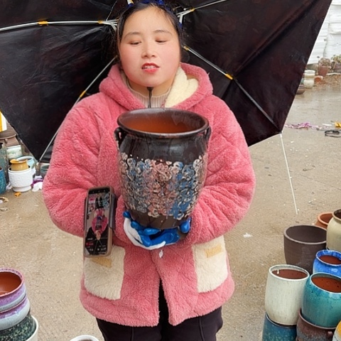 口20高24瑕疵口变形 