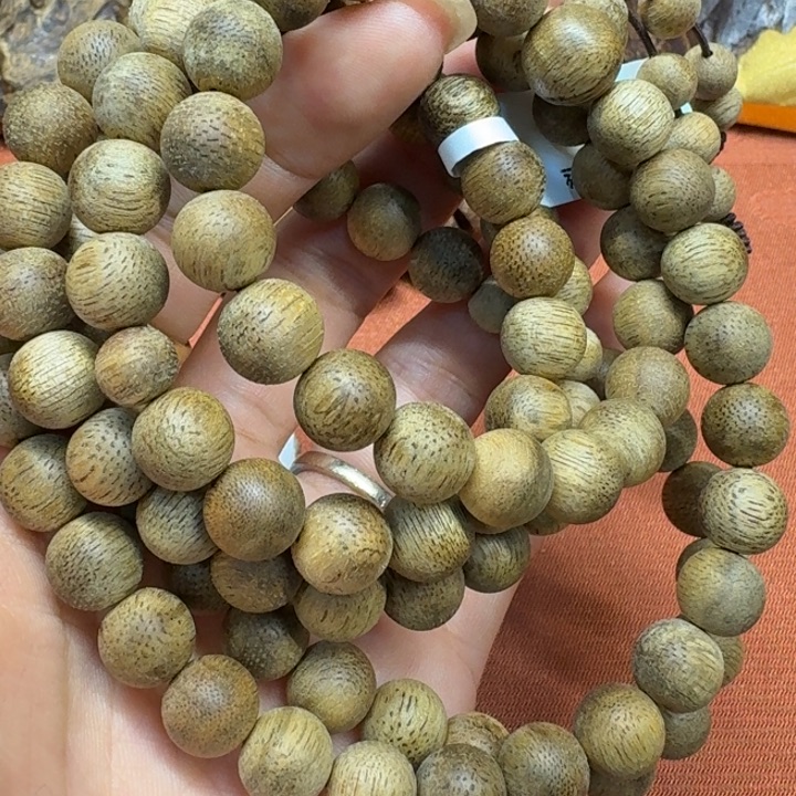 大叶紫檀（黑酸枝木类）