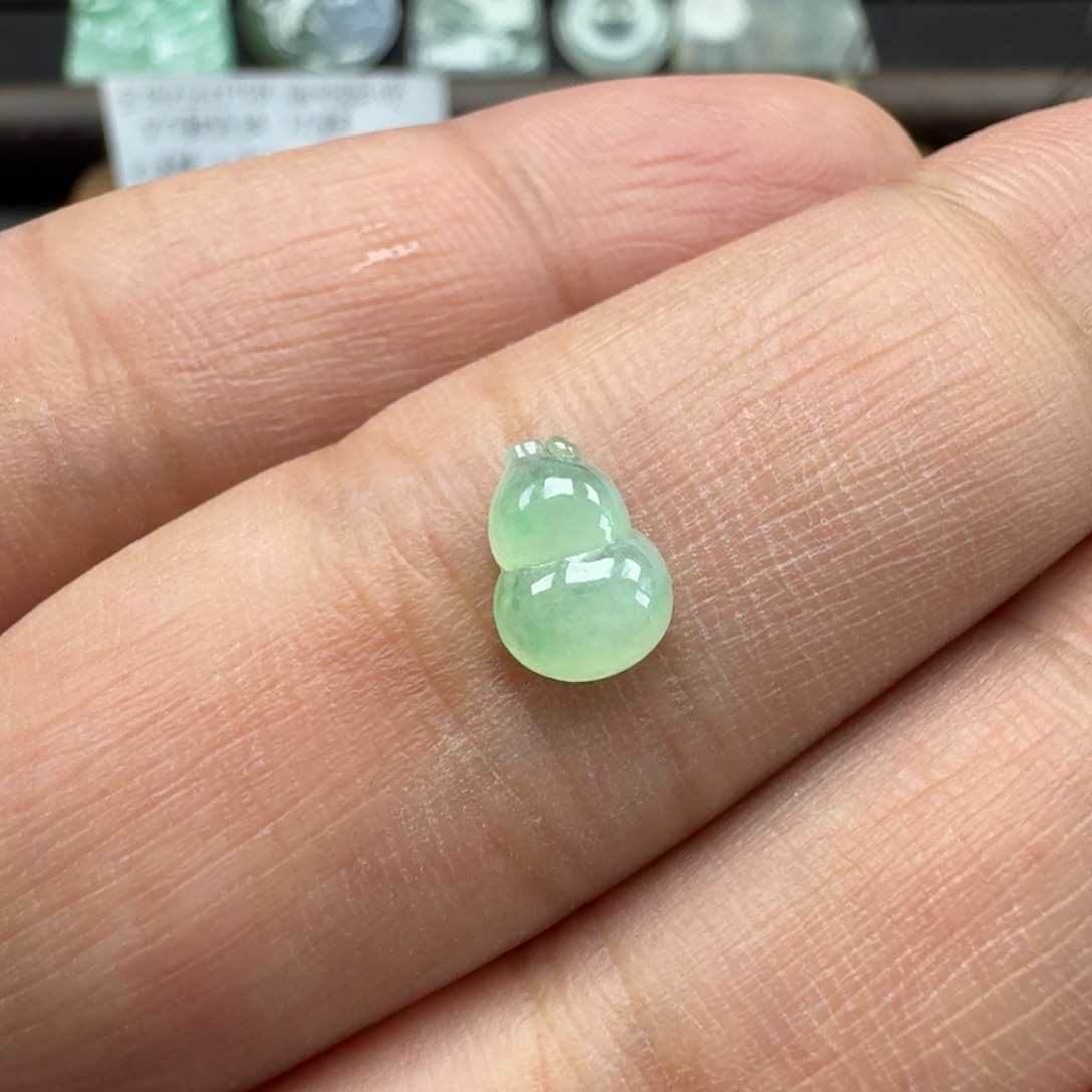 翡翠散珠8.9-6.4-2.9