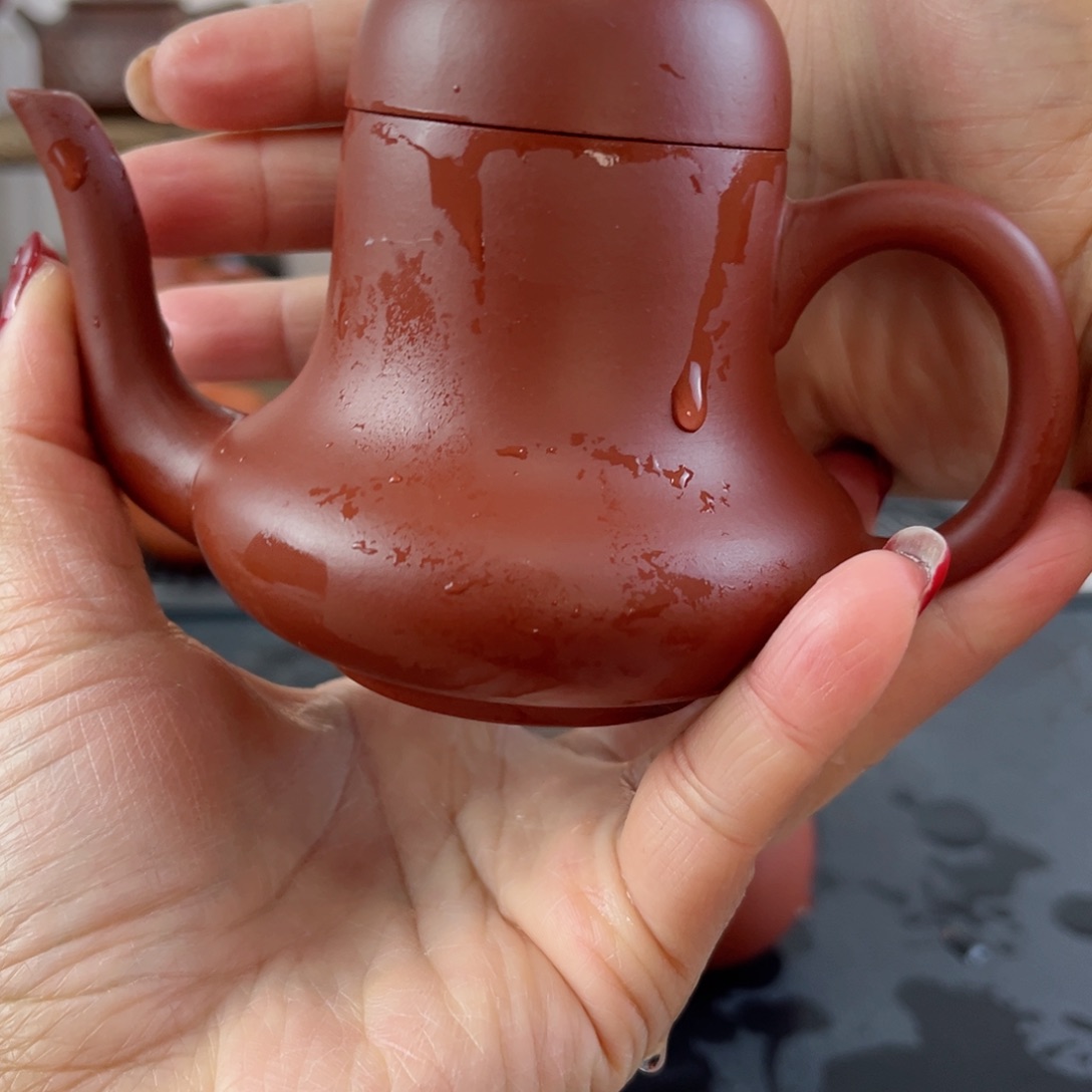 大红袍思婷壶160毫升容量