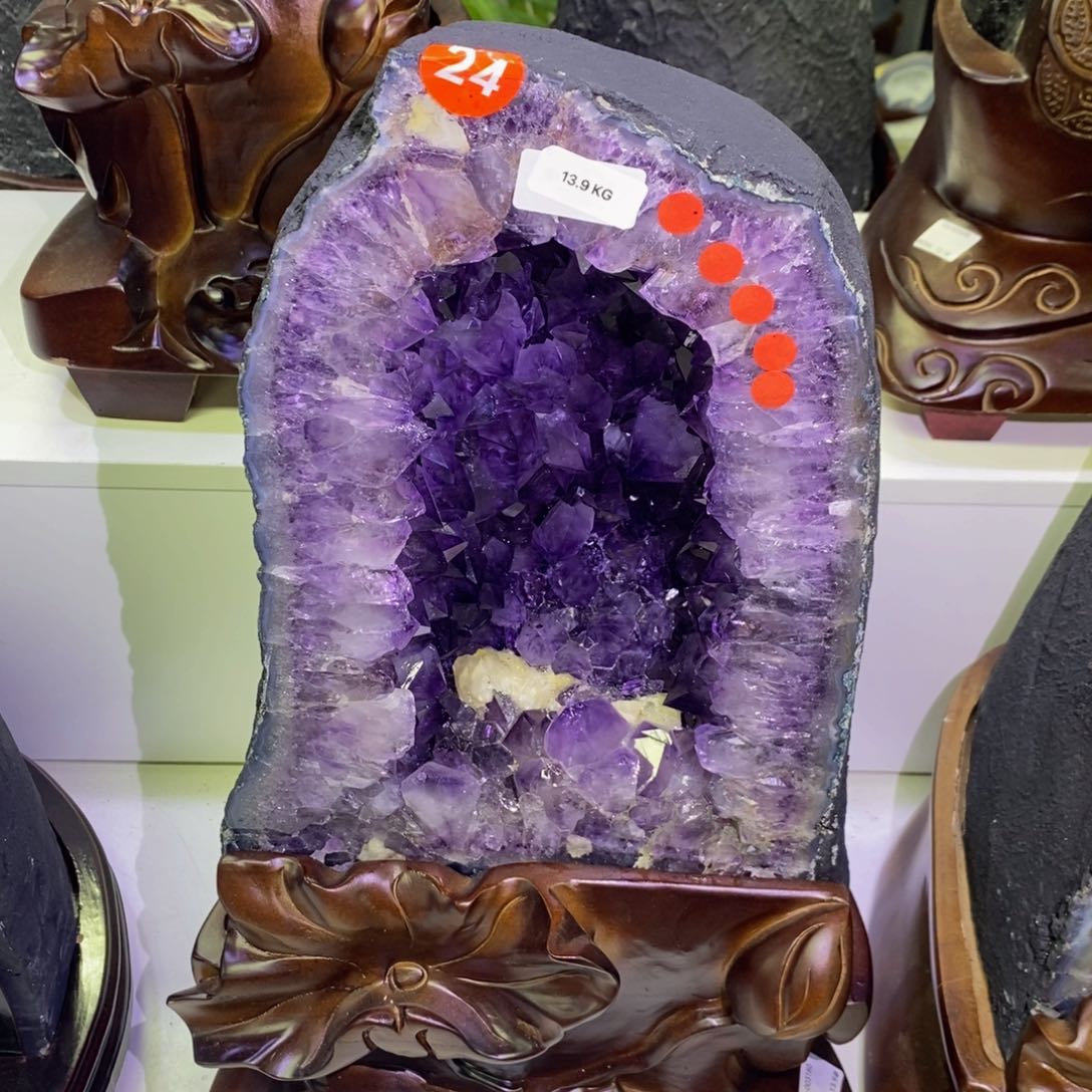 未镶嵌大型摆件（非配饰）紫晶