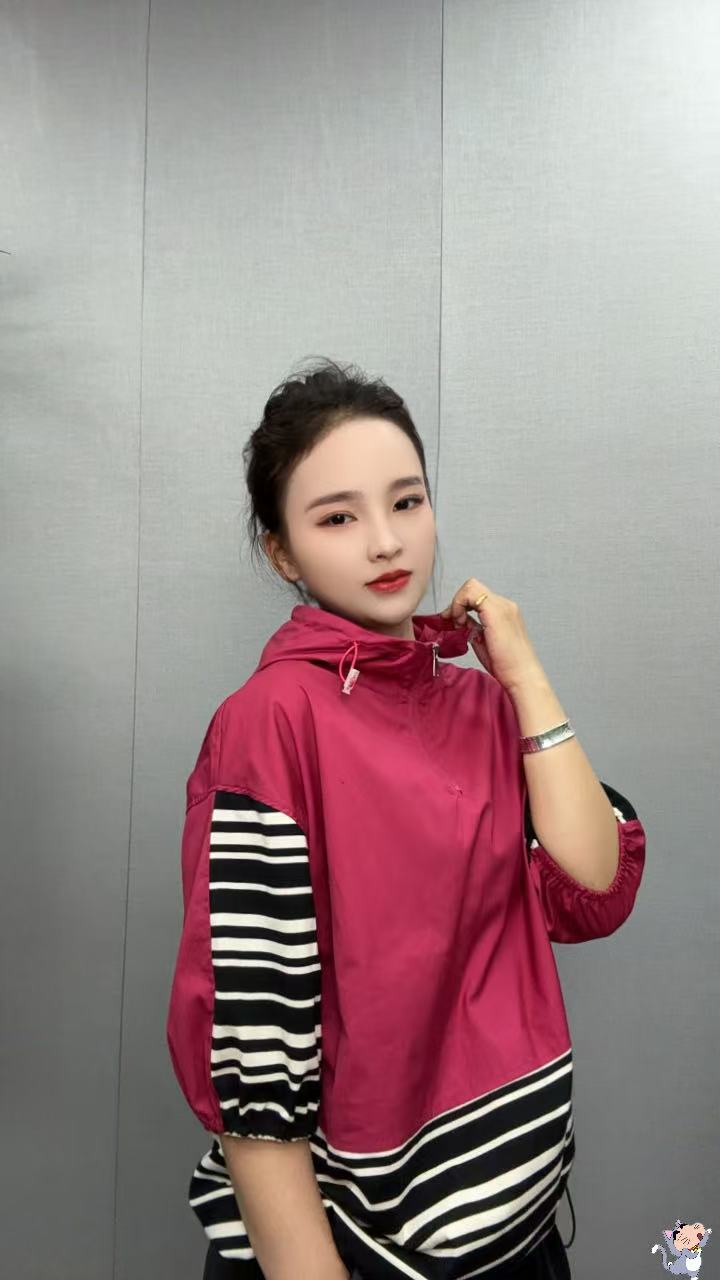 休闲百搭连帽短袖宽松T恤运动拼色休闲女士夏季