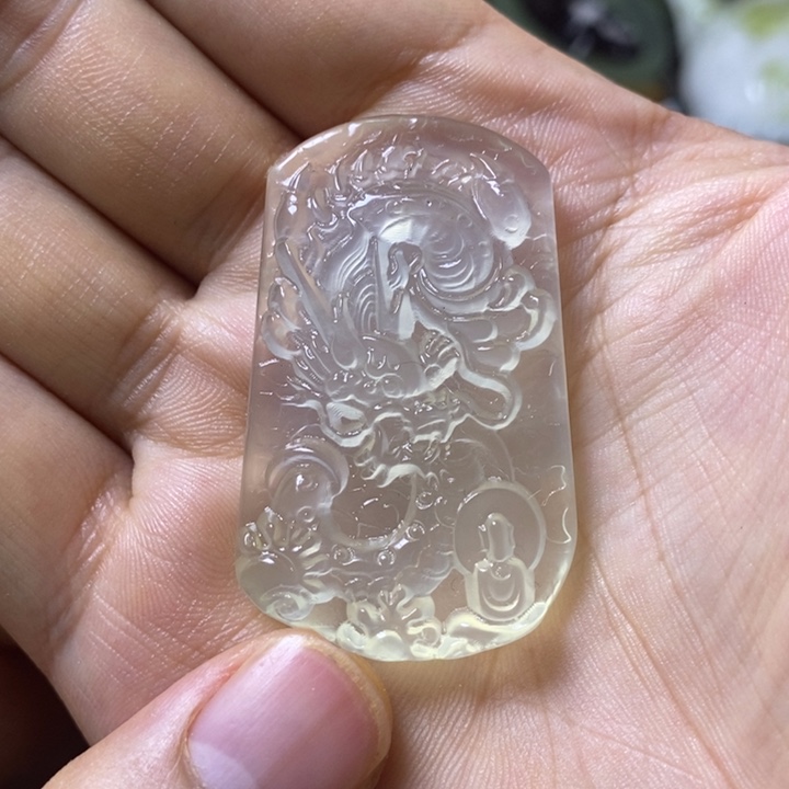 岫玉岫玉颈饰未镶嵌