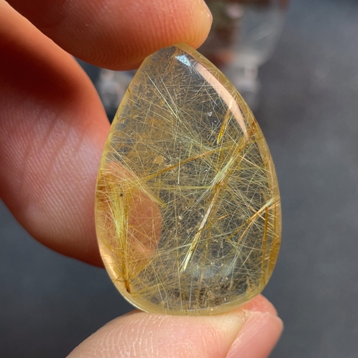 水晶颈饰未镶嵌z****c脖子