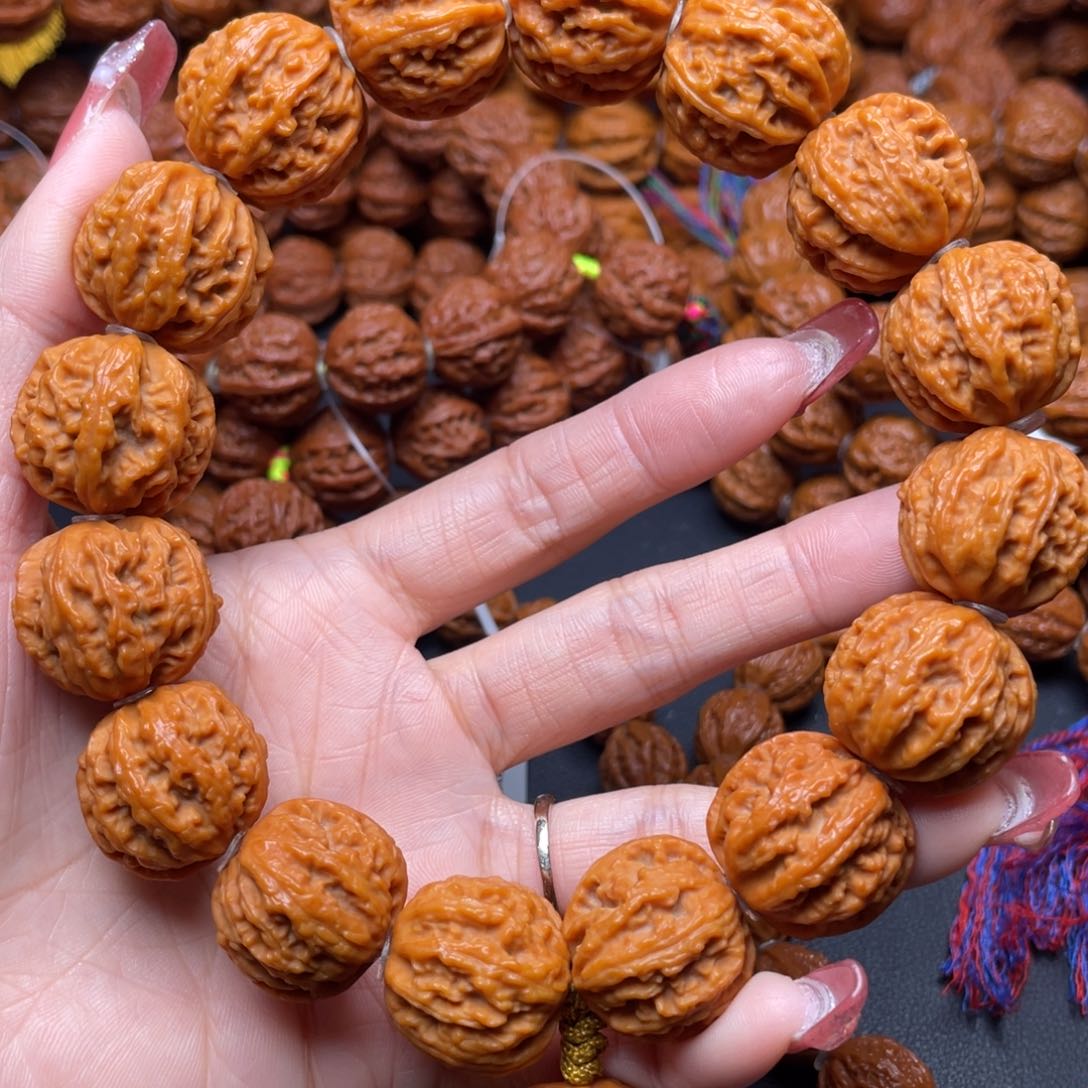 文玩核桃手串三****校龙脊京八棱