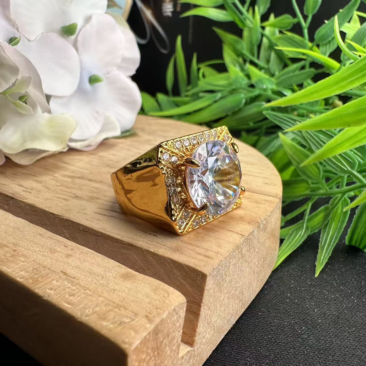 【香港国际荐选】高端珍奢典藏名录戒指-t205