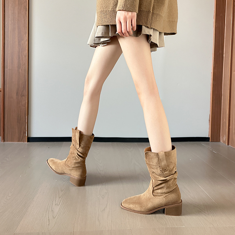 西部风堆堆2025秋冬新款复古牛仔短靴尖头厚底粗跟短筒短靴子
