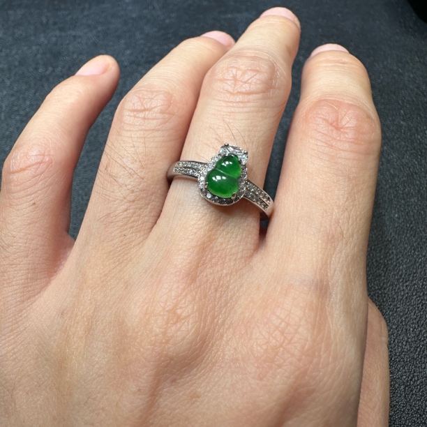 S925银正阳绿翡翠葫芦戒指