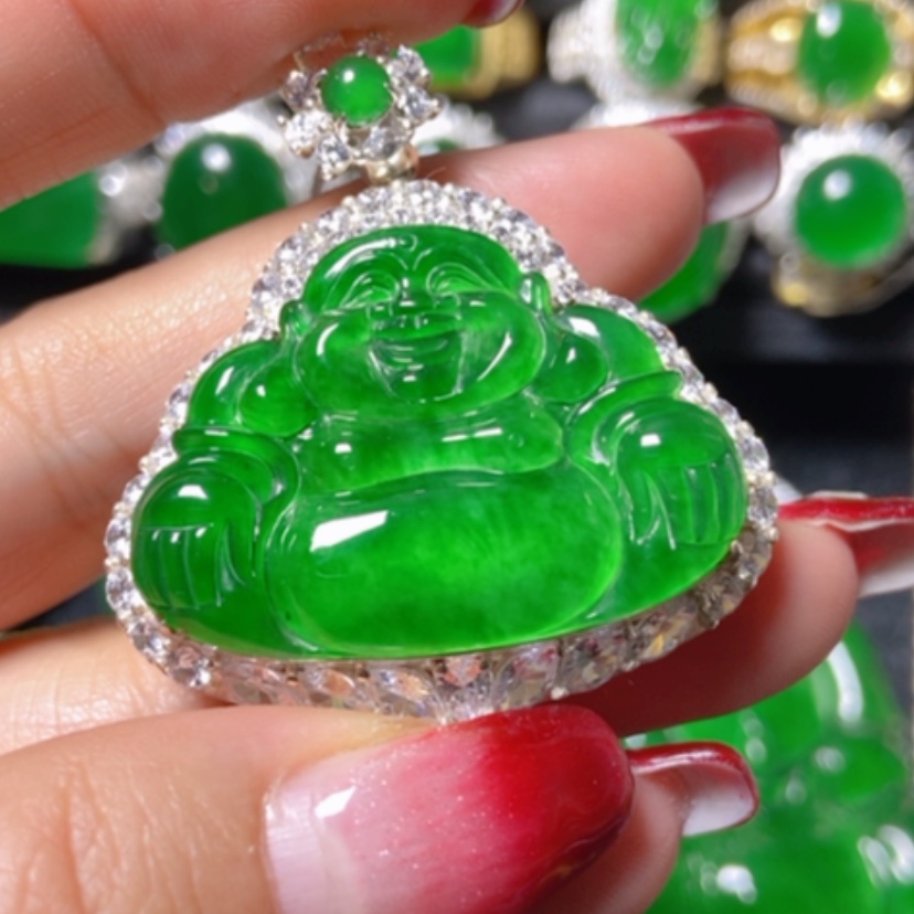 【闪购商品】翡翠颈饰银S925镶嵌翡翠