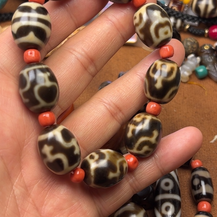 y***8手串搭配哈哈哈哈哈哈哈