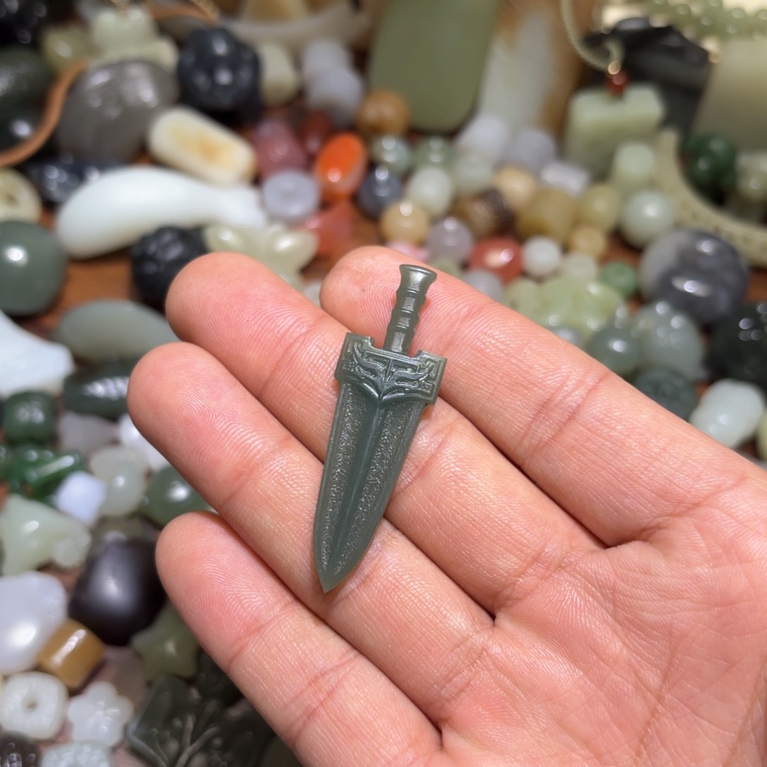 和田玉珠宝半成品未镶嵌