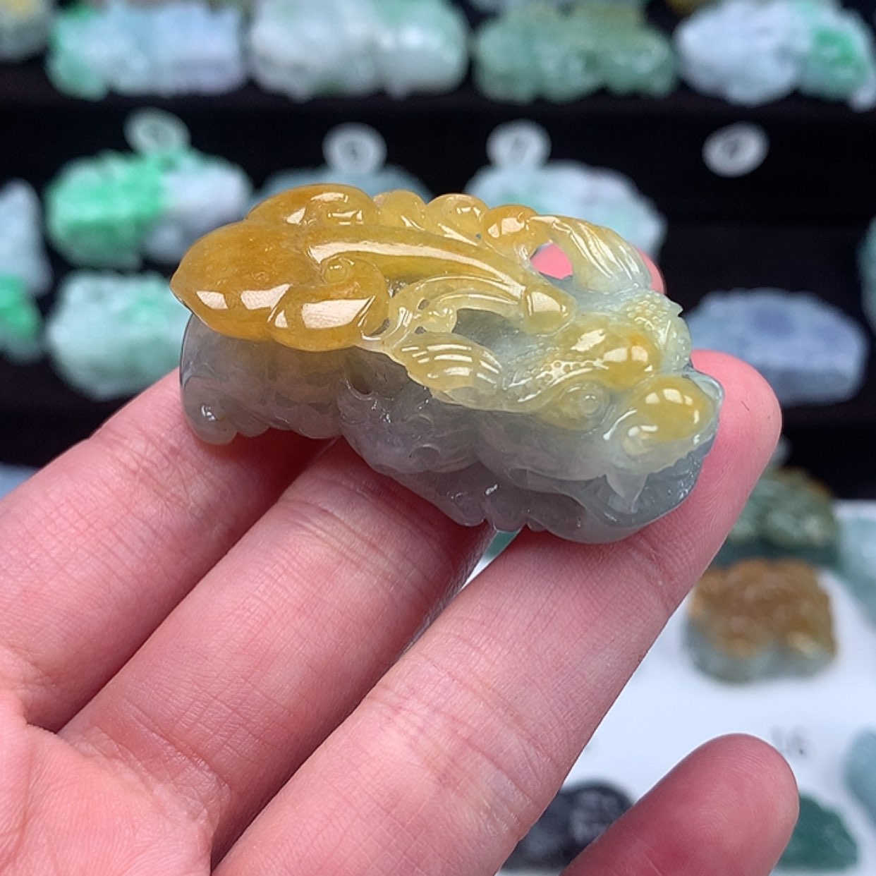 【闪购商品】翡翠颈饰未镶嵌貔貅