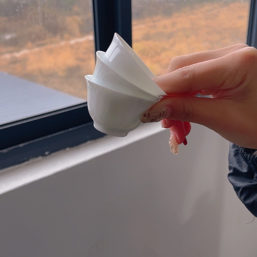 不能自拔……一定不要在你心里了……