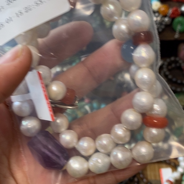 南红玛瑙手链未镶嵌?*宝