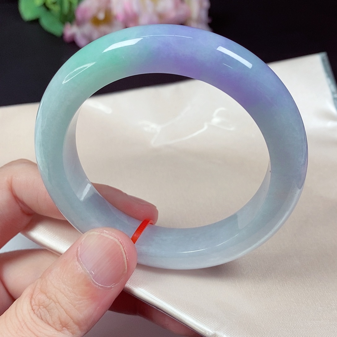 翡翠未镶嵌手镯56.6圈