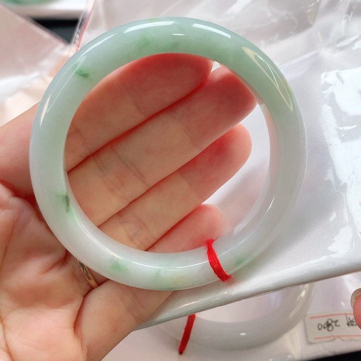 翡翠手镯未镶嵌55正