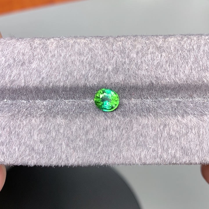 碧玺珠宝奇石未镶嵌阿富汗蓝绿碧玺1.05克拉未镶嵌