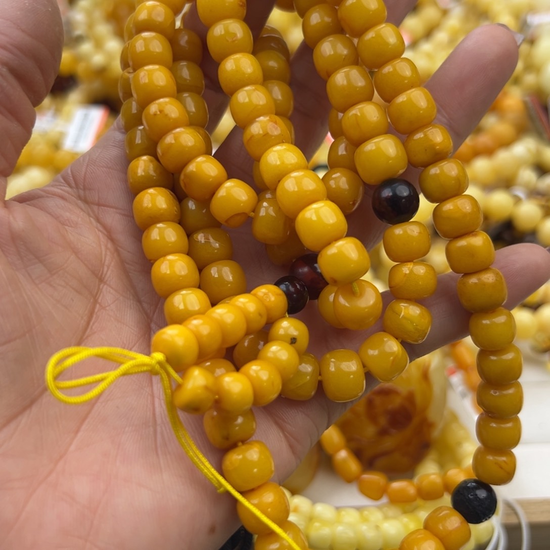 琥珀珠宝奇石未镶嵌