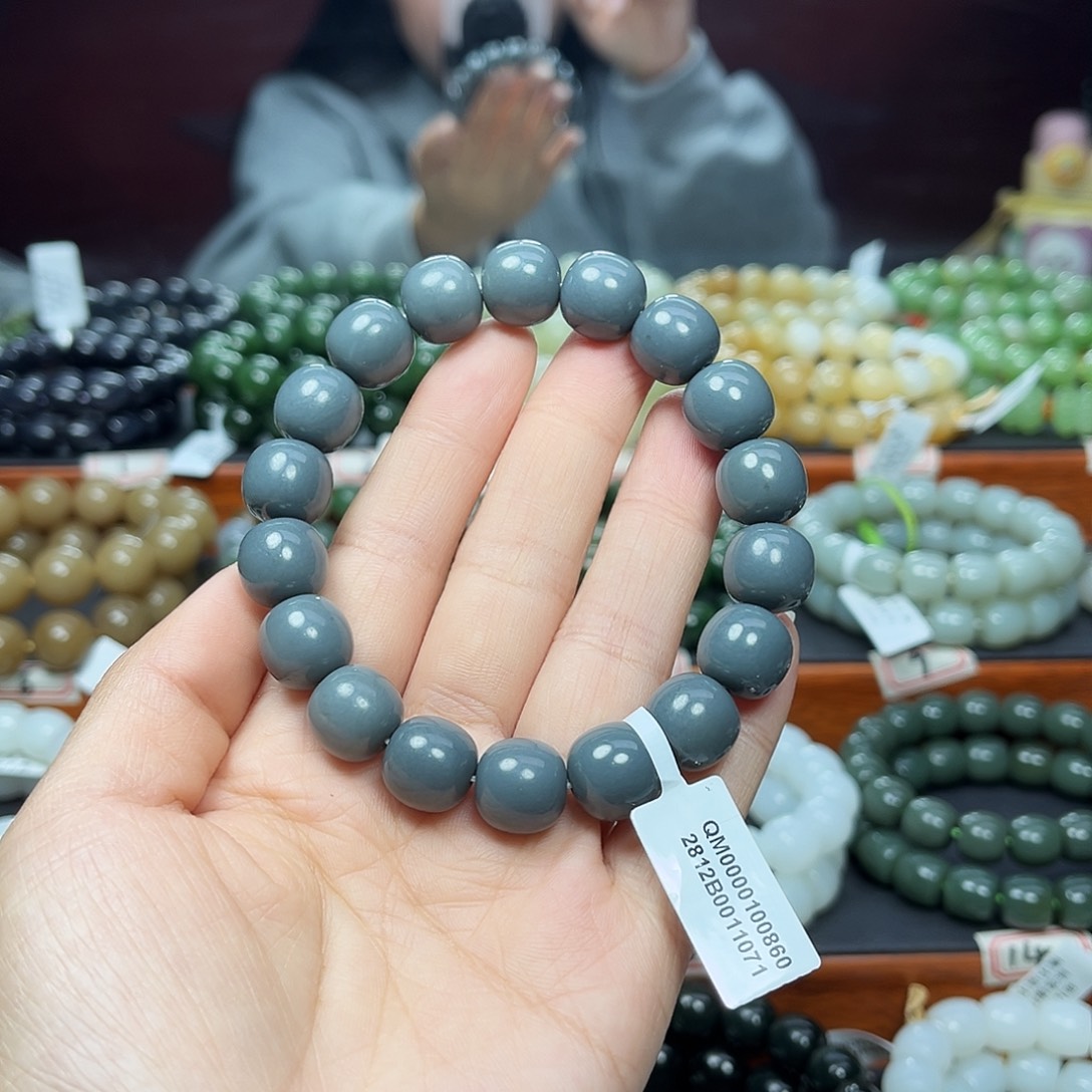 和田玉未镶嵌手链