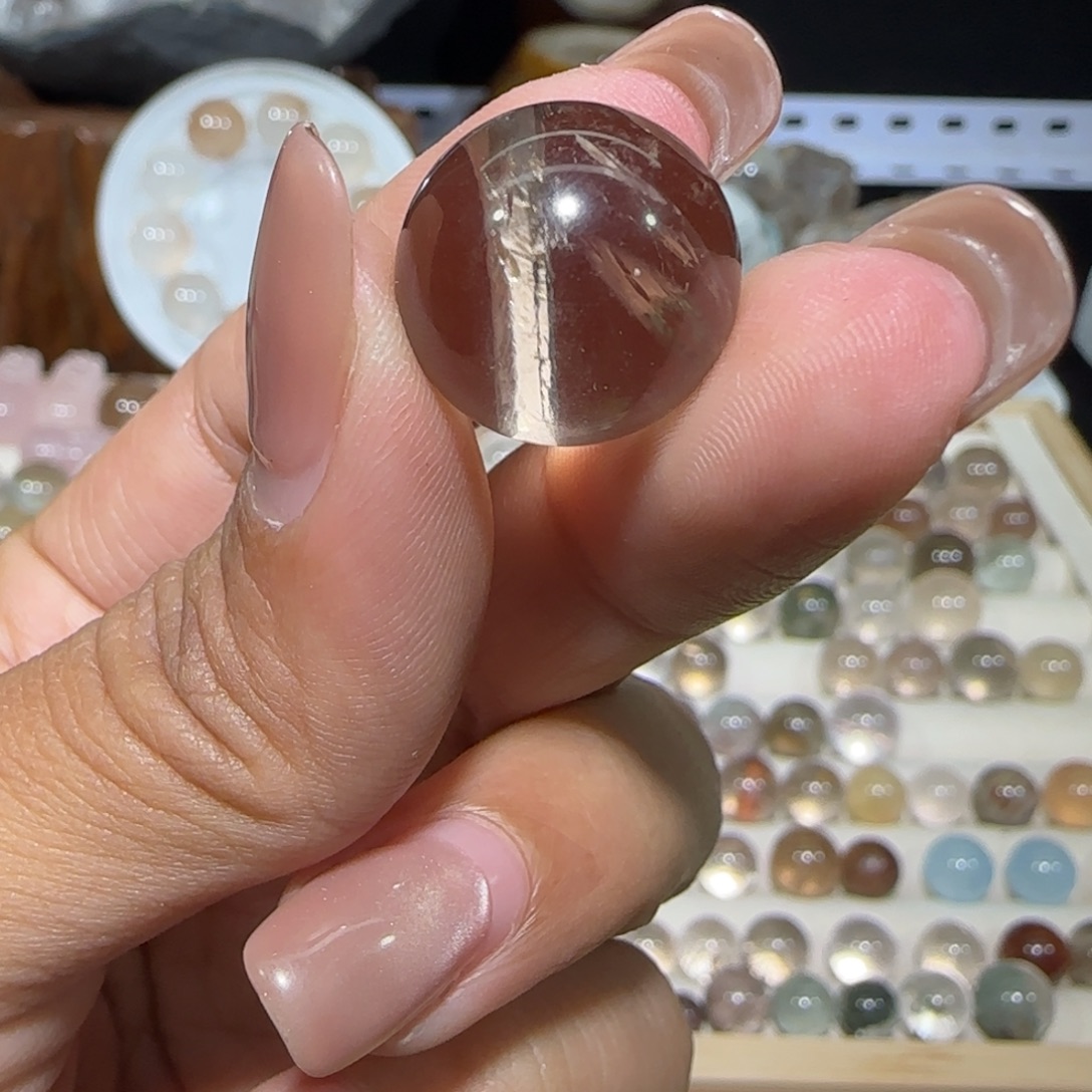 给***蒜未镶嵌水晶珠宝半成品