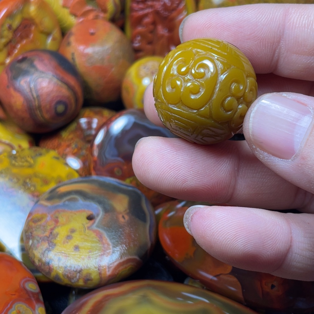 时***室玛瑙/玉髓未镶嵌颈饰