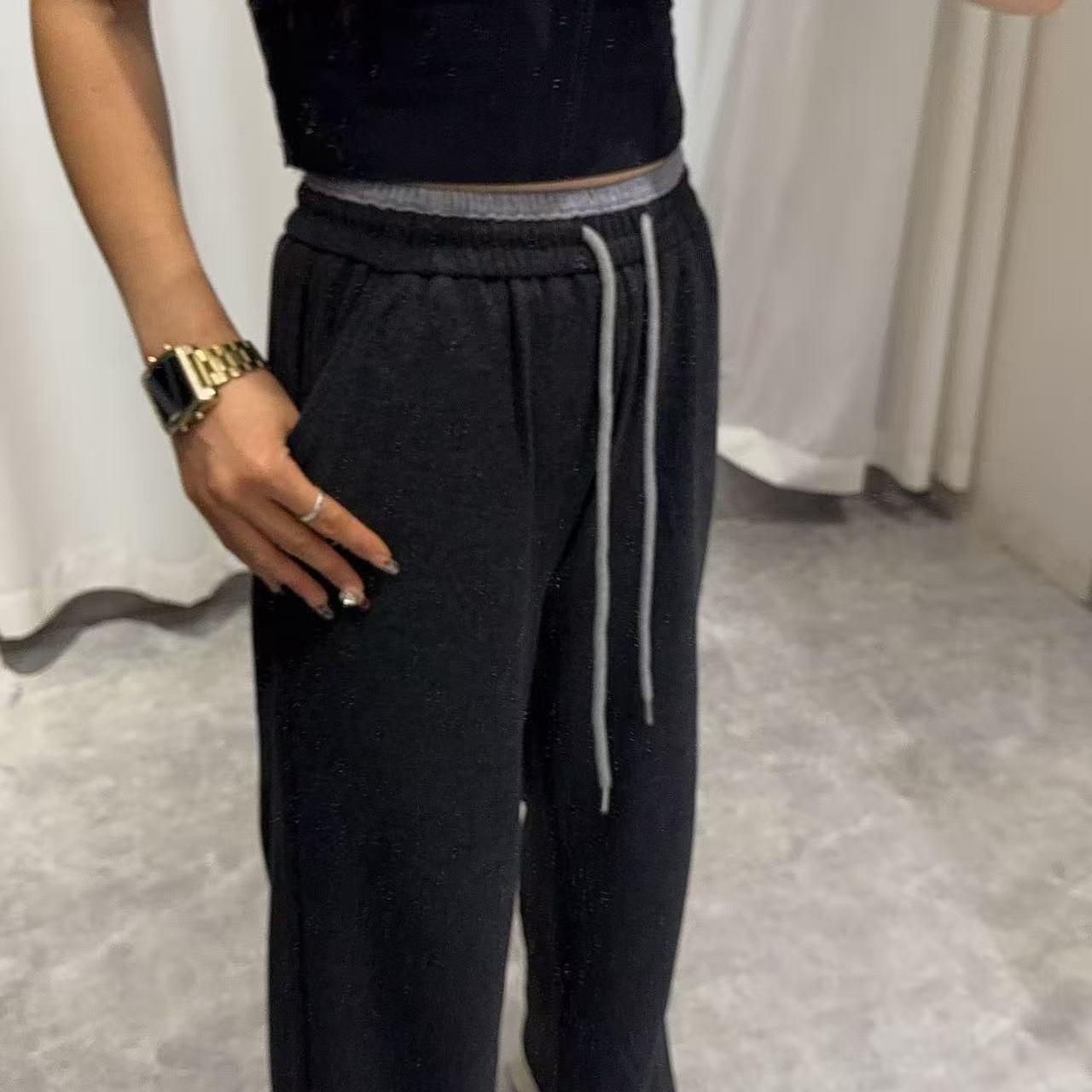 红衣俏家阔腿卫裤8603
