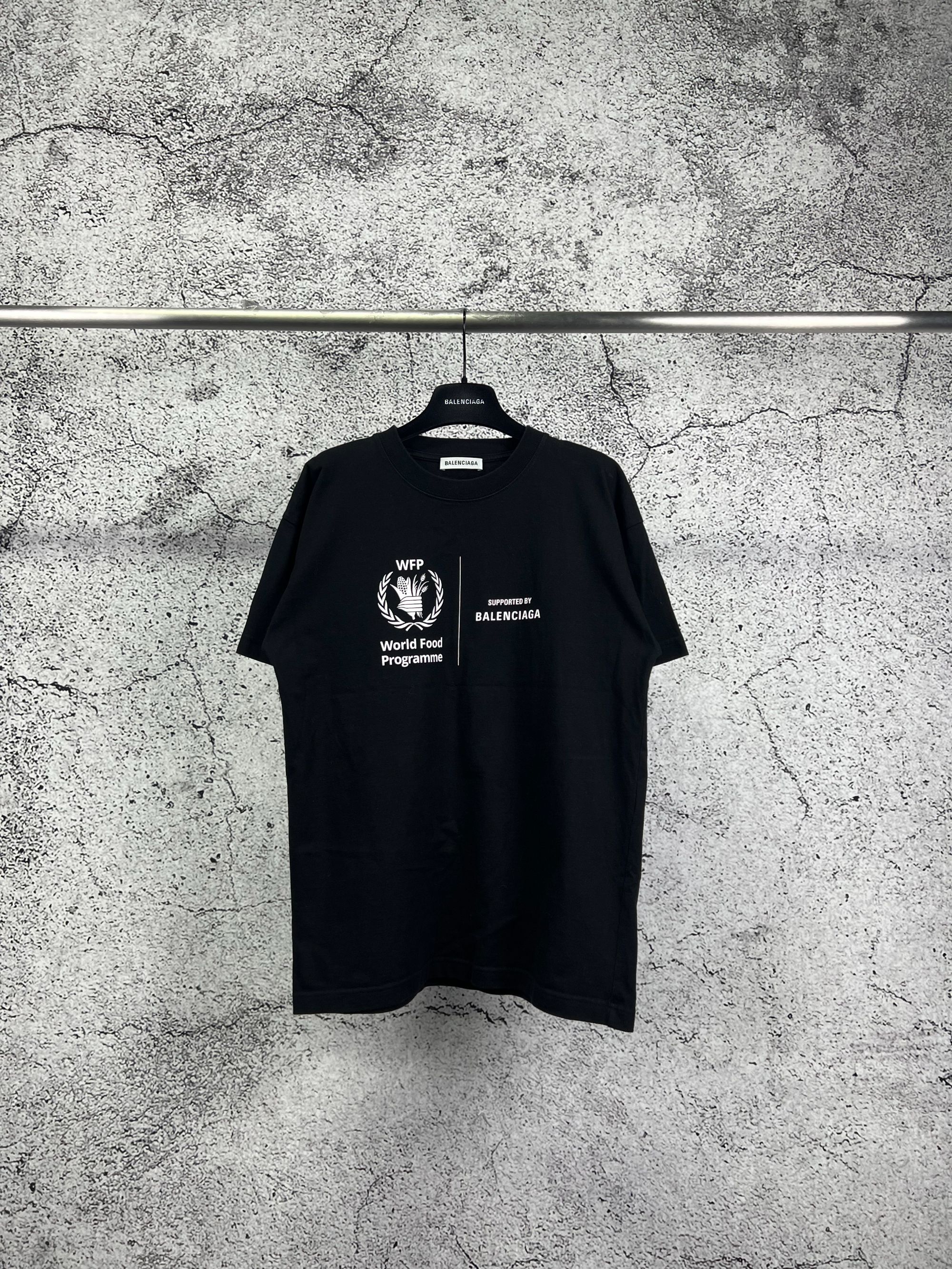 未使用 Balenciaga/巴黎世家 黑色WFP联名T恤/XS码/RN0274