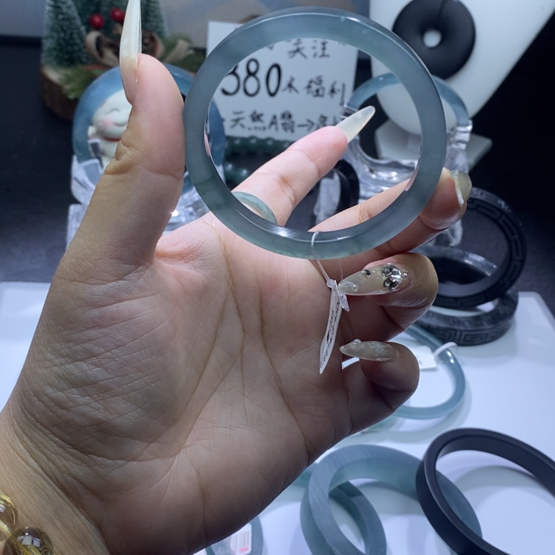 定制翡翠未镶嵌福利款成品买断冰蓝